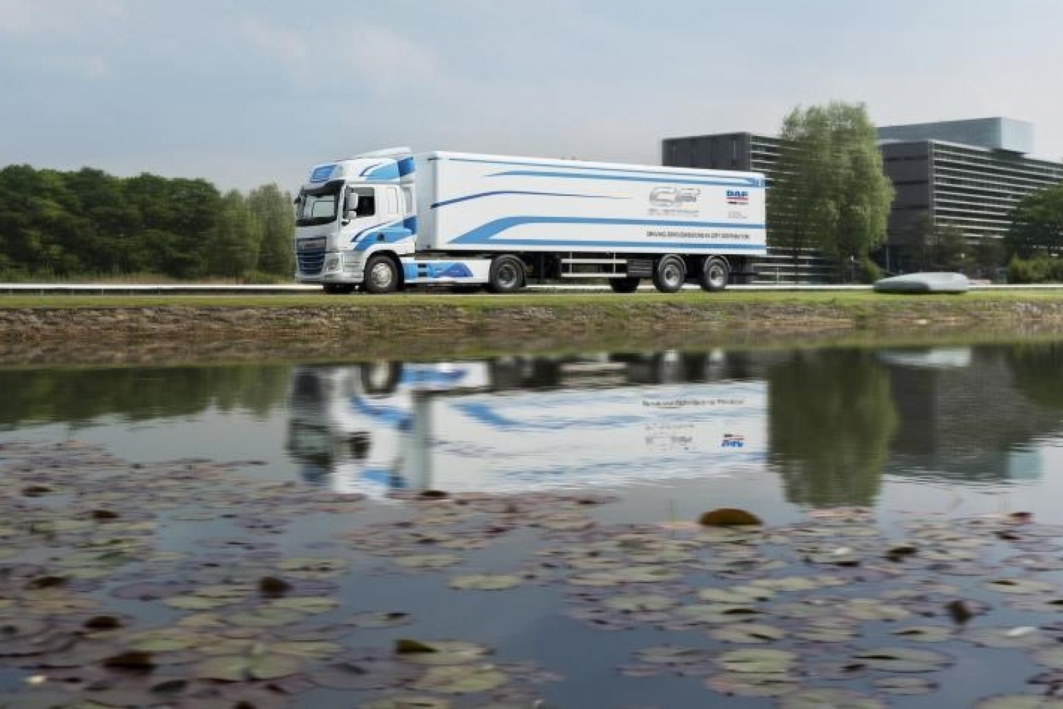 DAF CF Electric drives 150,000 electric kilometres